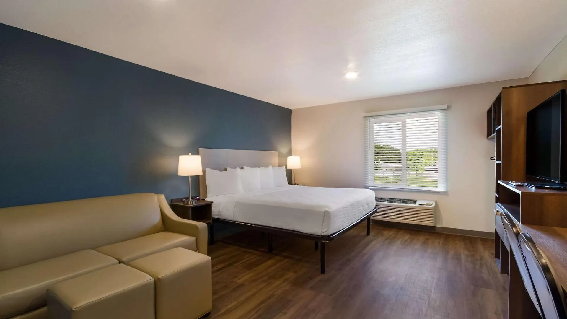 Woodspring Suites Panama City Beach 어퍼그랜드라군